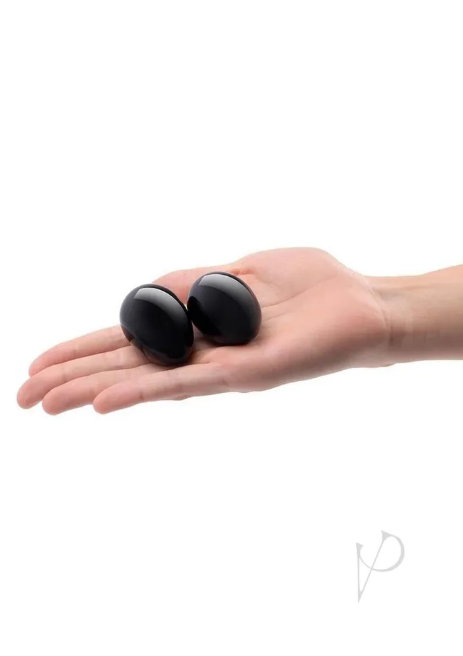 Le Wand Vibrators Le Wand Crystal Yoni Eggs Blk Obsidian